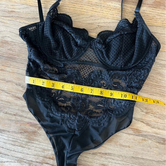 BLACK LACE BODYSUIT #0368 - Picture 7 of 8